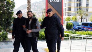 Kurşunlama zanlısı 7 gün sonra teslim oldu