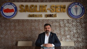 Sağlık Sen'den 'ebe istihdam' talebi
