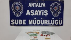 Savcı ve polis yalanıyla 70 bin lira dolandırdılar