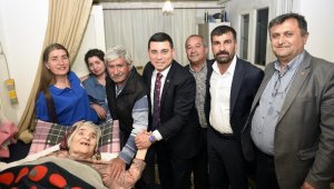 Tütüncü, mazbatayı aldıktan sonra ev ziyaretlerinde bulundu