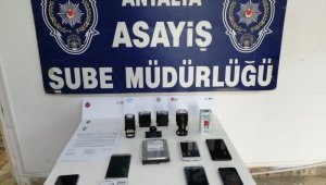 Vatandaşları iş ve emeklilik vaadiyle 770 bin TL dolandırdılar