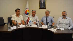Adrasan'da yılda 250 bin günübirlik tekne turu satılıyor