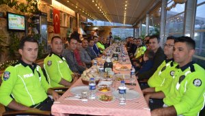 Akseki'de bölge trafik polisleri iftarda buluştu