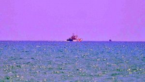 Antalya'da balıkçı teknesi alabora oldu, 3 kişi kurtarıldı