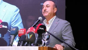 Bakan Çavuşoğlu: "Tehditlere boyun eğmiyoruz"