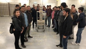 Kumluca MYO öğrencileri Bombus Arısı üretimini yerinde inceledi