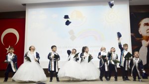 Antalya OSB Gündüz Bakım Evinde mezuniyet sevinci
