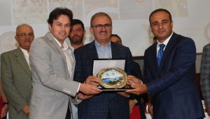 Antalya Valisi Münir Karaloğlu: "Pansiyonculuk turizmi yapmalıyız"