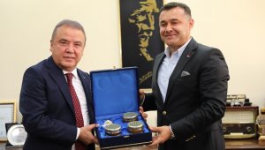 Böcek'ten Alanya'nın cadde ve sokaklarını iade sözü