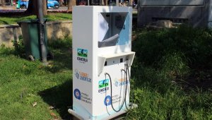 Engelli araç şarj istasyonunu parçaladılar
