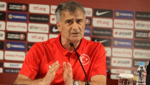 Şenol Güneş: "Özbekistan maçı kadrosunda baya değişiklik olabilir"