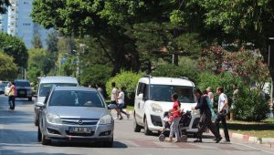 Yayaya yol vermeyen sürücülere ceza yağdı