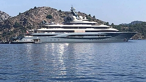 Amazon’un lüks yatı Kekova’da 