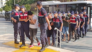 Fuhuş operasyonu: 12 gözaltı