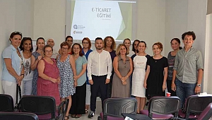 Kadınlara e-ticaret eğitimi