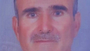 Uçurma yuvarlanan  sürücü hayıtını kaybetti