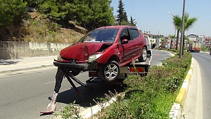 Virajı alamadı refüje çıktı