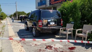 Antalya'da iş yerinde tüp patladı, biri çocuk 4 kişi yaralandı