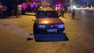 Antalya'da otomobil yayaya çarptı