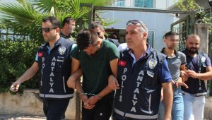 Gasp şüphelilerine yakınlarından "arkandayız oğlum" desteği
