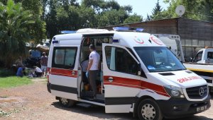 Kontrolden çıkan kamyonet takla attı: 2 yaralı