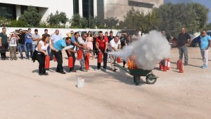 Konyaaltı Belediyesi personeline yangın eğitimi