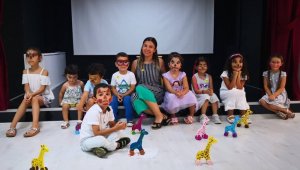 Kütüphanede hayat var.