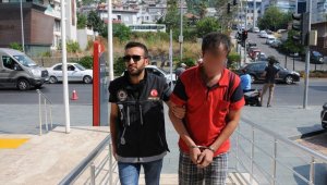Alanya'da şüpheli araçtan uyuşturucu çıktı