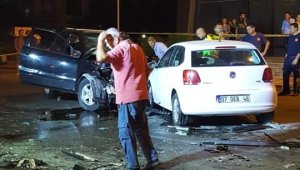 Antalya'da feci kaza: 2 ölü, 6 yaralı