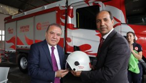 Başkan Böcek İtfaiyeciler Haftası'nı kutladı