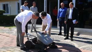 Başkan Semih Esen, yeni 'süpürücü'leri test etti
