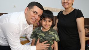 Başkan Tütüncü'den Emre ve Ege'ye sürpriz ziyaret