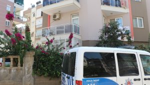 Oğlunu askere uğurladıktan sonra evinde ölü bulundu