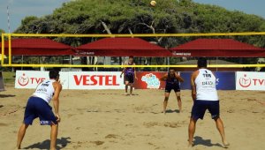 Plaj Voleybol Turnuvası başladı