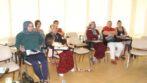 Alanya'da anne adayları bilinçli doğum yapacak