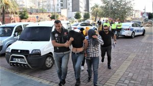 Alanya'da uyuşturucu operasyonunda 4 tutuklama
