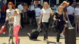 Antalya 9 aylık dönemde 12 milyon turisti ağırlayarak rekor kırdı
