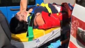 Antalya'da Rus turistleri taşıyan midibüs devrildi: 4 yaralı