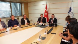Başkan Böcek Meslek Odaları Eşgüdüm Kurulu ile görüştü