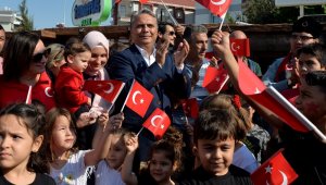Başkan Uysal, "Cumhuriyete bağlılığımız eksilmesin"