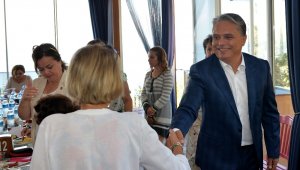 Başkan Uysal: "Kadın hareketini desteklemeye devam edeceğiz"