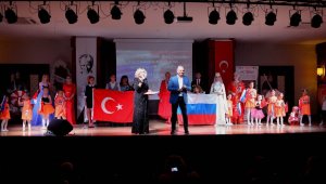 Başkan Uysal, Rus-Türk Dostluk Festivali'nde