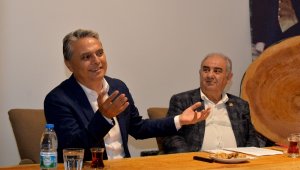 Başkan Uysal'dan kent peyzaj bitkileri master planı önerisine yeşil ışık