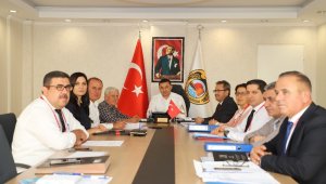 Başkan Yücel'den 29 Ekim'de Fener Alayı ve konsere davet