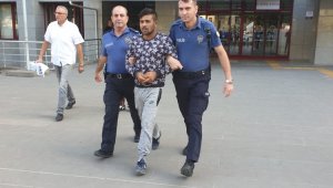 Cezaevi firarisini mahalle bekçisi yakaladı