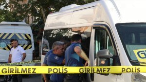 Kayıp şoför kullandığı minibüste ölü bulundu