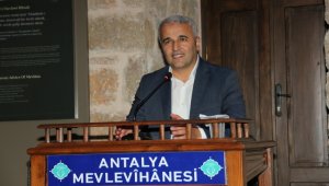 Prof. Dr. Demirli: "Hazreti Mevlana'nın en meşhur eserinin adı yanlış biliniyor"