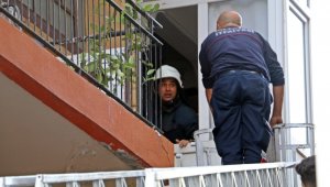 Rüzgarın ateşini söndürdüğü ocaktan yayılan gaz kokusu mahalleyi ayağa kaldırdı