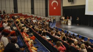 Uysal, Antalya'da bulunan heyetleri kabul etti