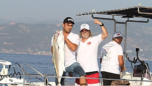 Alanya’da en büyük balığı yakalamak için yarıştılar